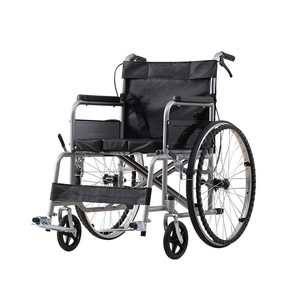 Fauteuil roulant manuel pliable, portable, construction en tube d'acier épaissi, pour les soins de santé des personnes âgées - Product Image 1