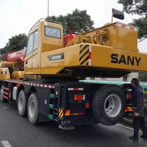 Grue sur camion SANY STC250 d'<span class=keywords><strong>occasion</strong></span>, flèche à 4 sections, 3 essieux, moteur diesel, pour travaux d'ingénierie - Product Image 2