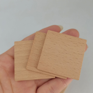 Pièces carrées en <span class=keywords><strong>bois</strong></span> <span class=keywords><strong>massif</strong></span> poli, écologiques, artisanat en <span class=keywords><strong>bois</strong></span>, carreaux, pièce carrée - Product Image 3