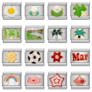 อุปกรณ์ตกแต่ง DIY ลายทิวทัศน์ฤดูใบไม้ผลิ ยางยืดทำมือ จี้ห้อยแบบโมดูลาร์สไตล์อิตาลี  ทำจากสแตนเลสประดับเพชรซิร์คอน ชุบทอง 18K สำหรับทุกเพศ - Product Image 1