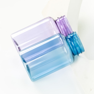 Botella PET personalizada de color transparente de alta calidad con tapa de PP translúcido bien sellada por espuma de PE/Junta en línea de papel de aluminio - Product Image 4