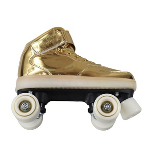 Chaussures de <span class=keywords><strong>roller</strong></span> à 4 roues professionnelles pour l'extérieur, quad et double, en cuir synthétique PU <span class=keywords><strong>avec</strong></span> fonction clignotante pour patinoires de location - Product Image 5