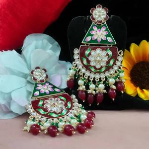 Pendientes Kundan de estilo fusión modernos, gotas de perlas esmaltadas pintadas a mano, artesanía tradicional, elegancia moderna, joyería colgante de moda - Product Image 1