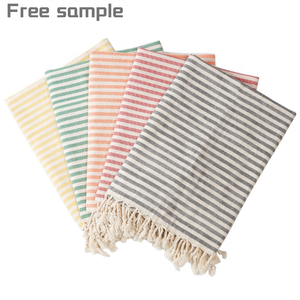 Serviettes de bain Peshtemal personnalisées en gros, 100 % coton recyclé, motif rayé, séchage rapide, douces, turques, sans sable de plage - Product Image 1