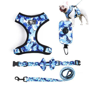 Harnais pour chien en polyester personnalisé avec logo, durable, respirant, avec porte-sac à crottes, laisse et collier pour chien - Product Image 1