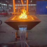 Modell-Stil mit Textur Propangas-Betriebene Outdoor-Schwimmbad-Dekorative Echte Flammen-Wasserfontäne