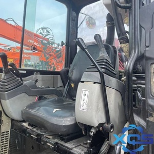 Excavatrice hydraulique Caterpillar 303.5E d'occasion, modèle 2022, seconde main, capacité de la benne de 0,12 m³, moteur, boîte de vitesses et pompe de 3,5 tonnes. - Product Image 6