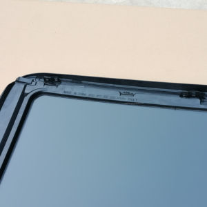 Remplacement du <span class=keywords><strong>toit</strong></span> <span class=keywords><strong>ouvrant</strong></span> automobile après-vente <span class=keywords><strong>Prix</strong></span> d'usine directs pour <span class=keywords><strong>Audi</strong></span> - Product Image 1