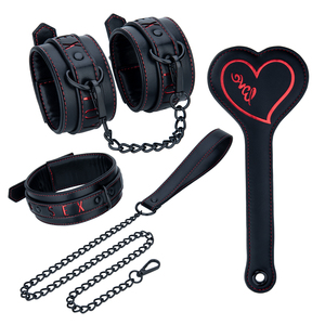 Kit Tre Pezzi Love Beats Noir, Accessori Vampiro Scuri per Giochi di Ruolo <span class=keywords><strong>e</strong></span> Feste per Adulti - Product Image 2