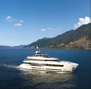 Nuovo Yacht di bordo saldato In fibra di vetro incorporato saldato da 142 piedi di fascia alta Super lusso per la pesca sportiva fluviale - Product Image 5