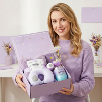 Coffret Cadeau Lunaire Purple pour Femmes, Cadeau de Soins Personnels Relaxants, Coffret Cadeau Spa avec Couverture Douillette, Cadeau Unique pour Noël, Fête des Mères, pour Elle