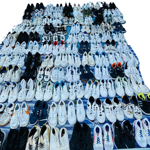 Calzado Deportivo de Marca Internacional Usado, Calzado Deportivo de Segunda Mano, Estilo Mixto, Stock de Zapatillas - Product Image 1