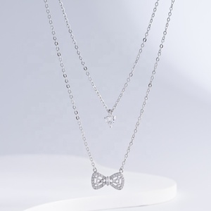 Collar delicado de plata 925 con dijes superpuestos, chapado en oro coreano, con lazo, para niñas, ideal para la amistad o como regalo para mamá en verano. - Product Image 1