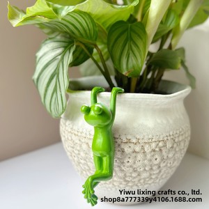 Adorable Estatuilla de Rana Pequeña de Resina Creativa, Adorno para el Hogar, Artesanía de Resina, Estatua de Jardín Hecha <span class=keywords><strong>en</strong></span> China, Tema Animal - Product Image 3