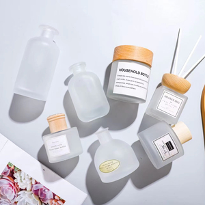 Bình khuếch tán tinh dầu thủy tinh màu sắc tươi mới bán buôn, nắp vặn nhôm, khắc chữ tùy chỉnh, màu trắng - Product Image 1