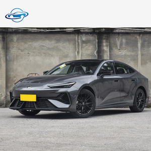 Changan UNI V Sport Usado, Coupé Compacto SUV, Bajo Kilometraje, Buen Estado, Alto <span class=keywords><strong>Valor</strong></span>, para Exportación de Autos de <span class=keywords><strong>Segunda</strong></span> <span class=keywords><strong>Mano</strong></span> - Product Image 2