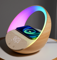 2026 nouvel an excellents cadeaux conception multifonction chargeur sans fil chevet rvb lampe de table avec réveil et haut-parleur de musique
