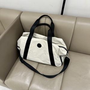 Bolsa de Viaje Impermeable de Gran Capacidad, Multifuncional, de Mano y Bandolera, para Ocio - Product Image 3