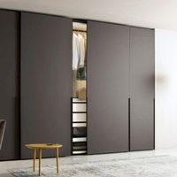Armoire-penderie sur mesure moderne de luxe en acier, convertible et réglable, avec combinaison de tissus, pour chambre à coucher, hôtel et rangement de vêtements