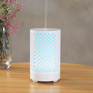 Wood Grain Aroma Diffuser 100ml Ultrasonic Humidifier With Led Light <b>For</b> <b>Home</b> Office Use - Product Image 5