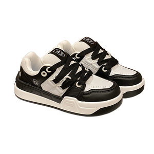 Nouvelles baskets blanches respirantes, chaussures plates décontractées polyvalentes, chaussures de course et de skate pour hommes - Product Image 1