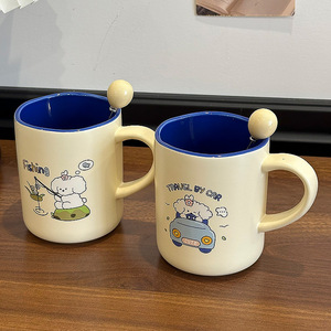 Taza de cerámica con diseño de cachorro de dibujos animados, con cuchara, taza individual para el hogar, para parejas, desayuno, café, regalo, verano 2024 - Product Image 1