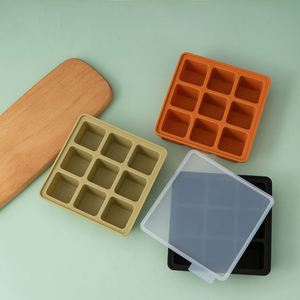 Moules à glaçons en silicone de qualité alimentaire, grande taille, empilables, flexibles, anti-fuite, avec couvercle amovible, congélation rapide, démoulage facile - Product Image 1