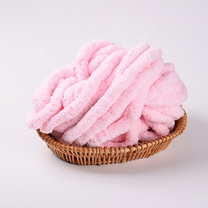 Cynthia Popular <b>Thick</b> Chenille Yarn for Halloween Pumpkin Blanket and Cat Bed - Product Image 1