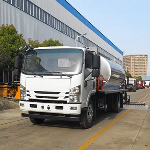 Camión Cisterna de Asfalto ISUZU KV100, Distribuidor de Asfalto para Obras Viales - Product Image 1