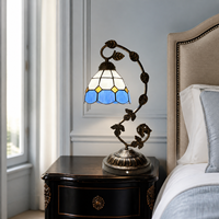 Lampe de table LED sans fil rechargeable à intensité variable avec abat-jour en verre teinté vintage et tige en forme de vigne antique