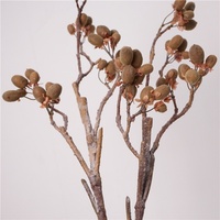 Vente en gros de fleurs artificielles branche de baies de kiwi en plastique vert brun branches artificielles pour la décoration de fête de mariage à la maison