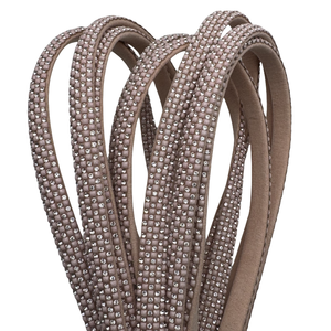 Cristaux en résine en gros, mini strass, sandales en verre, bandes de cristal 3D pour accessoires de chaussures et de vêtements pour femmes - Product Image 3