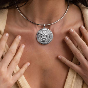 Collana con Ciondolo a Spirale POP, Pendente Geometrico Rotondo a Spirale, Catena per Collo con Ciondolo Rotondo in Acciaio Inossidabile, Regalo - Product Image 3
