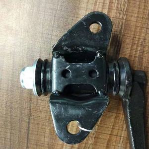 新しいOEM UJ06-32-320カー部品ステアリングアイドラーアーム - Product Image 4