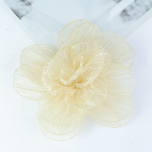 20cm Internet Celebrity Feeërieke Oversized Tulle Bloemige Stof Bloem Broche <span class=keywords><strong>DIY</strong></span> Rozen Kledingaccessoire Strijkijzer voor Vrouwen - Product Image 3