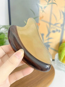 Yangjiao Gua Sha Board Facial Eye Massage Tablero de sándalo púrpura con Bian Stone Rod para estirar y exfoliar - Product Image 3