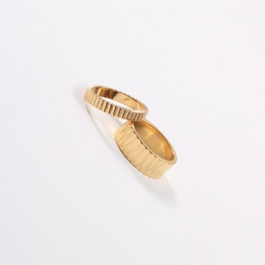 Anillos Populares de Acero Inoxidable, Anillo de Dedo Simple, Fino e Irregular para Mujer - Product Image 2