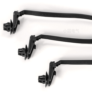 Fascette Autobloccanti in Nylon 66 X145 7x170mm, Certificazione CE, Resistenza al Fuoco 94V-2, per Fori Ovali 0.5-3mm, Spessore Piastra 12mm - Product Image 1