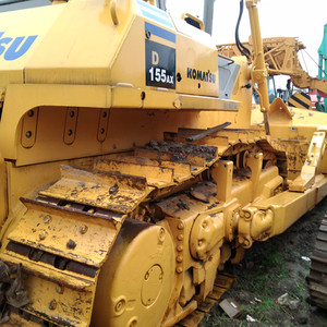 Bulldozer Original Komatsu D155 con Orugas, 185 kW de Potencia, Máquina de Alta Calidad con Bomba, Capacidad de Empuje de 5.4m, Probada y Certificada - Product Image 2