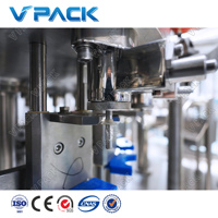 Machine de remplissage de boissons gazeuses avec de l'eau de jus pétillante de soda pour la ligne de production de gaz co2 boissons industrielles et non alcoolisées