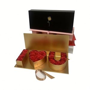 Boîte à fleurs de luxe « I Love U » à fentes, en papier, avec couvercle pliable, pour la Saint-Valentin et les mariages - Product Image 2