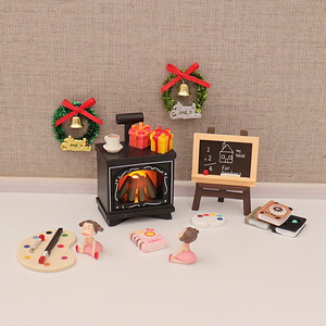 Miniature <span class=keywords><strong>de</strong></span> maison <span class=keywords><strong>de</strong></span> poupée, <span class=keywords><strong>chevalet</strong></span> <span class=keywords><strong>de</strong></span> simulation, modèle cadeau, ornement fait main, accessoires décoratifs pour cheminée et couronne <span class=keywords><strong>de</strong></span> Noël DIY - Product Image 3