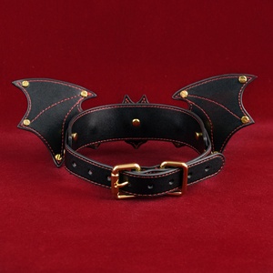 ปลอกคอหนังดีไซน์ใหม่สไตล์ BDSM ลายปีศาจน้อย พร้อมโซ่ถอดได้ สีเงินหรือสีทอง สำหรับผู้ใหญ่ - Product Image 3