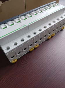 Cho Schneider a9f18450 <span class=keywords><strong>ic65n</strong></span> <span class=keywords><strong>4P</strong></span> <span class=keywords><strong>c50a</strong></span> 100% ban đầu - Product Image 4