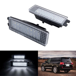 Luz de matrícula para Toyota Land Cruiser Lexus LX570 81270-60460 LED blanco tipo empotrado distancia entre orificios de 205 mm - Product Image 1