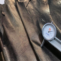 Cuir de chèvre italien Antiba tanné végétallement, effet pull-up, 1,2-1,4 mm, doré, 100 % véritable, gaufré à effet pull.