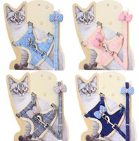 Vente en gros d'accessoires personnalisés pour animaux de compagnie Vêtements de mode de luxe Jupe de chien et chat Nœud papillon Harnais pour animaux de compagnie Laisse pour petit chien et chiot