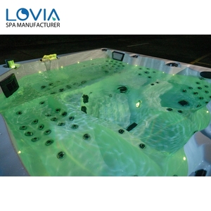 Vasca Idromassaggio Quadrata di Lusso per 5 Persone con Getti a Cascata e Design Moderno dell'Armadio - Product Image 5
