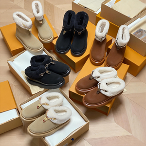 รองเท้าบูทมิดิแบรนด์ดีไซเนอร์สุดหรู คุณภาพสูง หน้าผ้ากำมะหยี่ พื้นรองเท้าหนังแท้ สำหรับผู้ชายและผู้หญิง ให้ความอบอุ่นและสวมใส่สบาย - Product Image 1