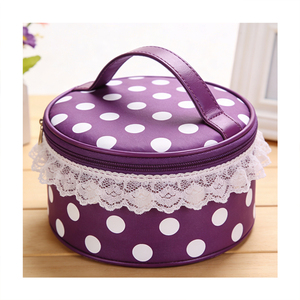 Trousse de Maquillage Portable en Polyester Imperméable à Poignée, Motif Pois Violets, avec Fermeture Éclair et Dentelle, Organisateur de Maquillage en Forme de Baril pour Femme - Product Image 1